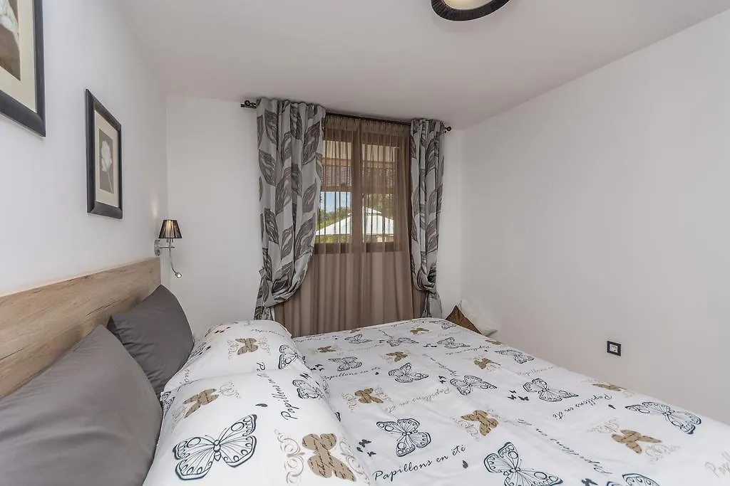 Luxury Apartments Sonja 波雷奇